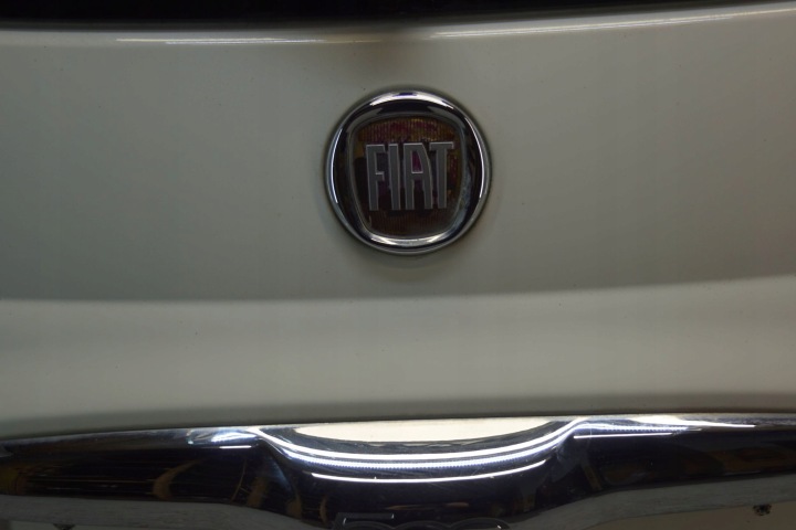 FIAT 500 COUVERCLES DE COFFRE ARRIÈRE 294/A (D876)