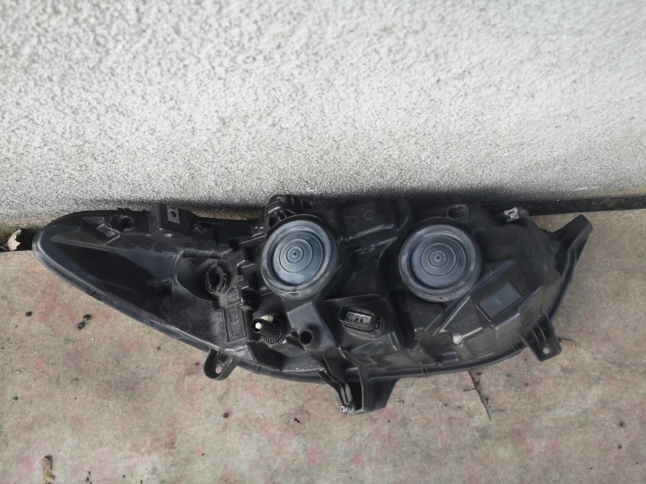 FORD MONDEO MK5 5 V LIFT 19- 2019- PHARE LENTILLE LED ORDINAIRE GAUCHE CÔTÉ