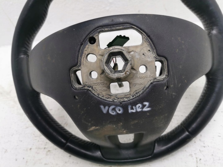 VOLANT MULTIFONCTION VOLVO V60 I P31250592