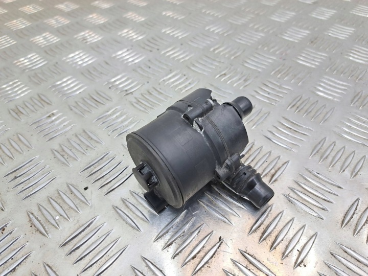 BMW 7 G11 G12 2017 POMPE CIRCULATION CIRCULATION EAU