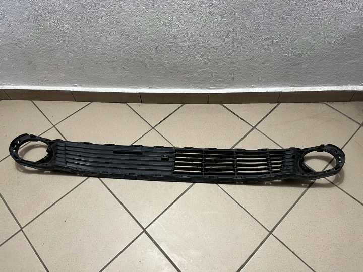 GRILLE CENTRALE PARE-CHOCS TOYOTA AYGO II 2 14- 53112-0H110