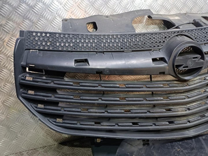 OPEL VIVARO-B CALANDRE GRILLE 93450928