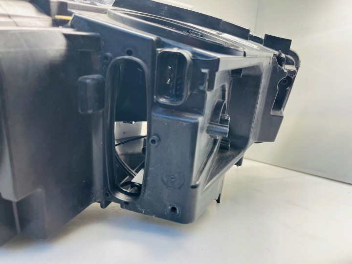 PROJECTEUR AVANT CÔTÉ GAUCHE BMW X5 F15 7290053