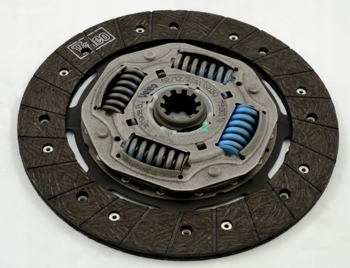 DISQUE EMBRAYAGE IVECO DAILY 89-07