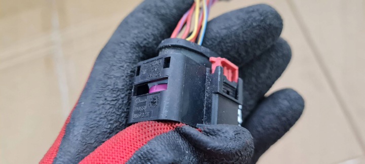 A5 8W PUCE PUCE RACCORD 8W0973737 3C0973837 A4 B9 8W Q5 80A Q7 4M Q8