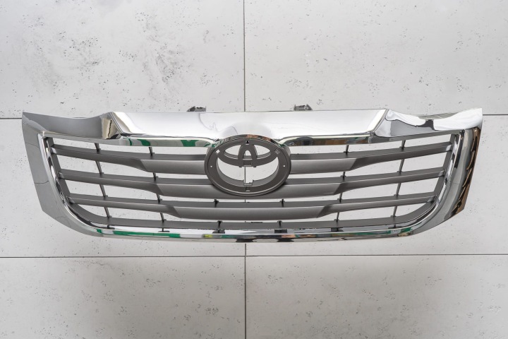 TOYOTA HILUX VII AN20 2011-2015 CALANDRE RADIATEUR GRILLE ARGENTÉ 531110K450