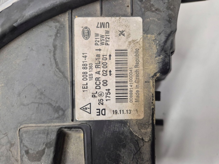 PHARES PHARES AVANT XÉNON AUDI A6 C6 4F 1EL008881-41 1EL008881-42