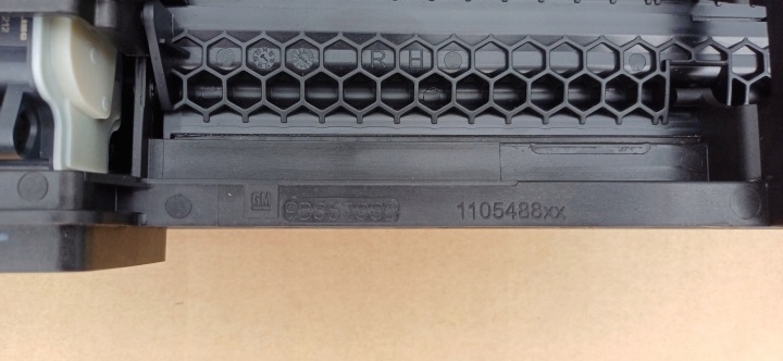 RENAULT TRAFIC OPEL VIVARO TALENTO OE 93867883 GUIDE D'AIR