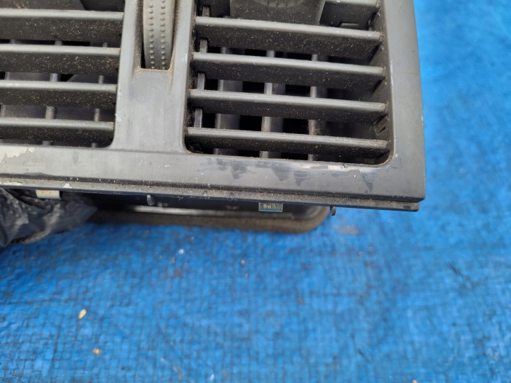 OPEL-CZESCI ZAFIRA B GRILLE CONDUIT D'AIR ARRIÈRE ARRIÈRE TUNNELS CENTRAL 13144753