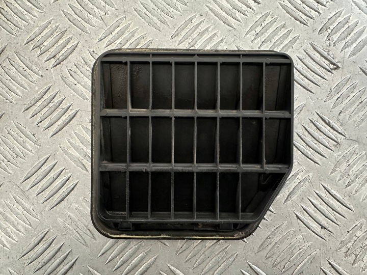 VW GOLF VI GRILLE VENTILATION ARRIÈRE GAUCHE 1K0819465B