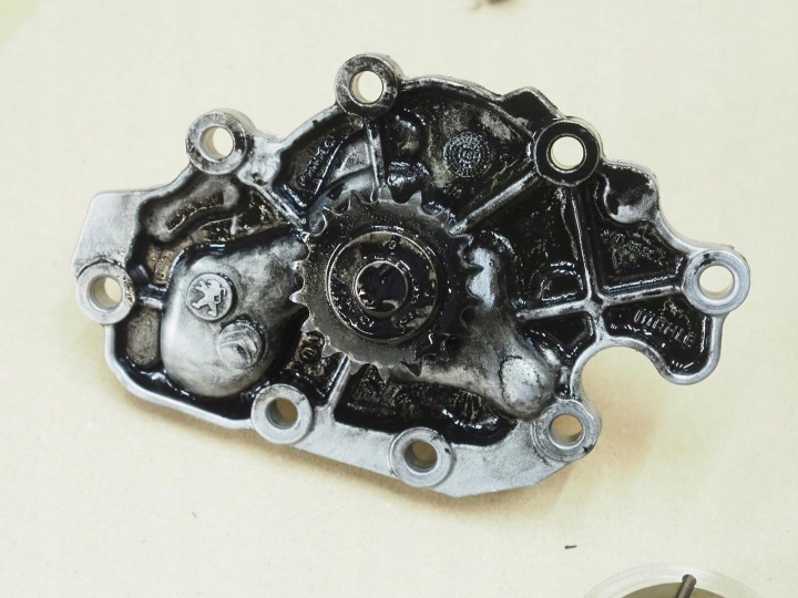 POMPE HUILES 9809524280 PEUGEOT BOXER III JUMPER 2.0 BLUE HDI E6