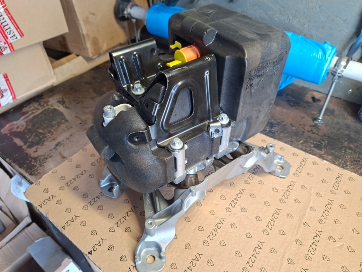 COMPRESSEUR COMPRESSEUR DE CLIMATISATION MERCEDES-BENZ A0009000945 A1748308907