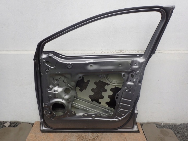 PORTES DROIT AVANT AUDI Q4 E TRON 89A F4B