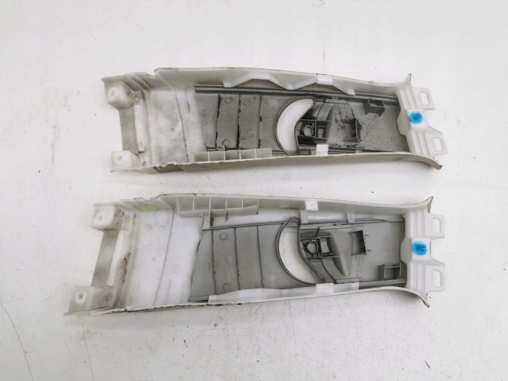 TOYOTA AVENSIS T250 2005 ENSEMBLE REVÊTEMENT SUPPORTS