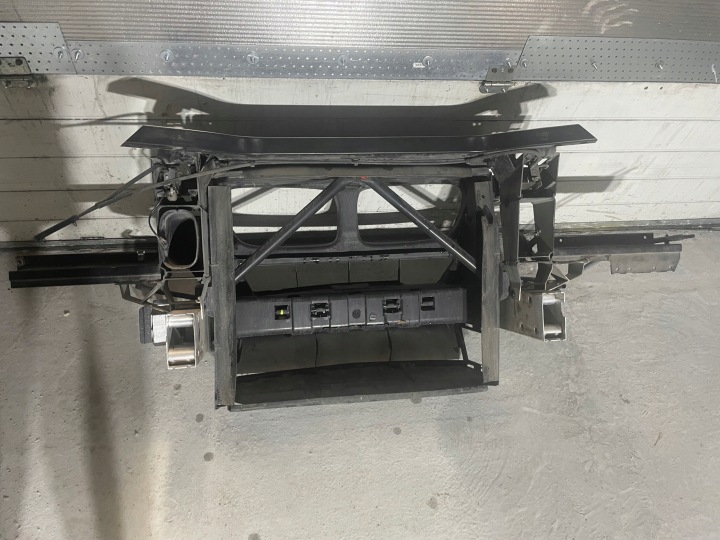 BMW X3 F25 X4 F26 RENFORCEMENT PARE-CHOCS AVANT PANNEAU AVANT