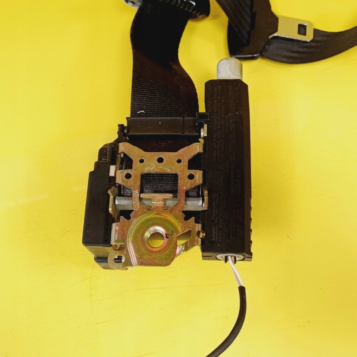 CEINTURE DE SÉCURITÉ DROIT AVANT FIAT PANDA II 5D 33014052 NR595
