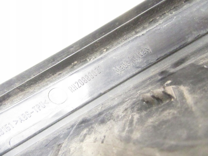 MOULURE PROTECTION BOUCHON PHARES DROITE DROIT ARRIÈRE BMW G11 G12