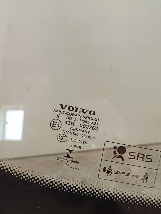 VOLVO XC60 2015 PARE-BRISE