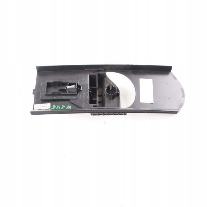 MERCEDES W176 PROTECTION MONTANTS B DROITE A2466900430
