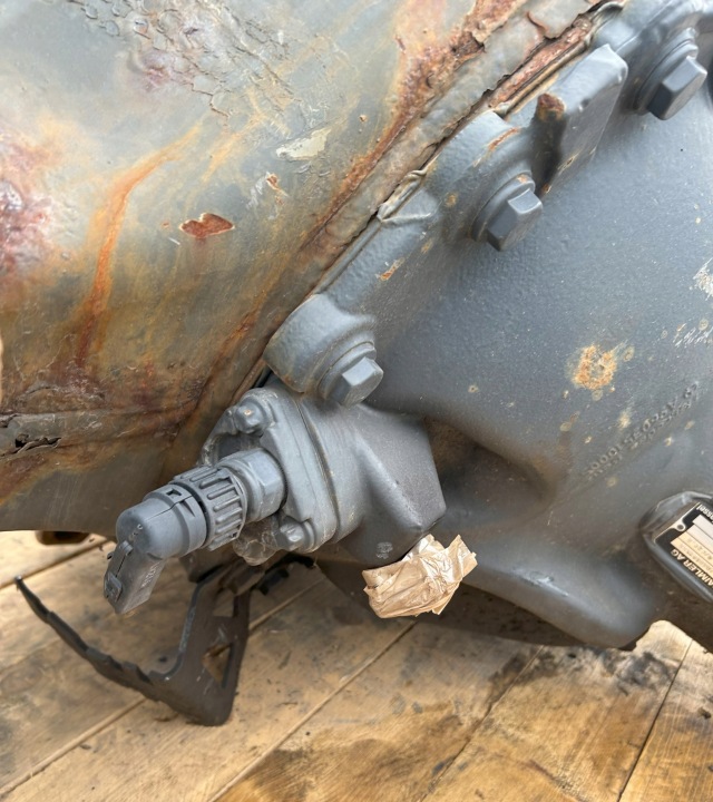 PONT DIFFÉRENTIEL MOYEU MERCEDES ACTROS MP4 2,411 R440-13