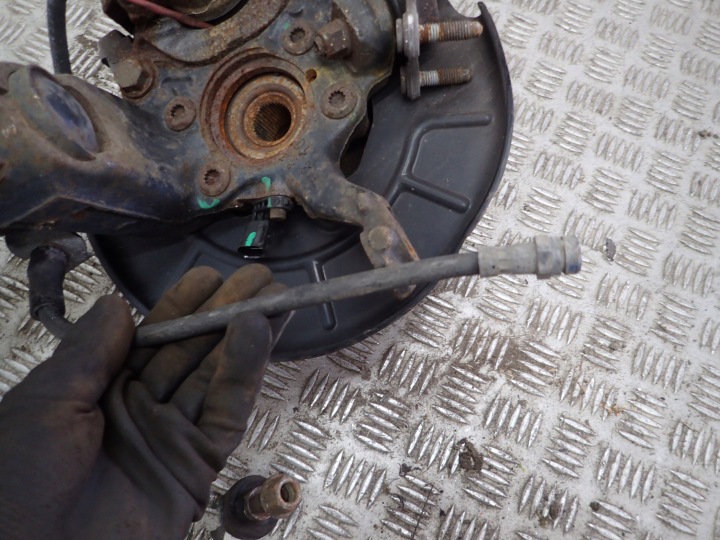VW GOLF CADDY TOURAN SUSPENSION ROTULE DE DIRECTION GAUCHE AMORTISSEUR AVANT N136