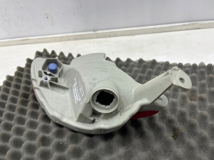 PHARE LEXUS RX III 08-15R. GAUCHE ARRIÈRE ANTIBROUILLARD PHARES ANTIBROUILLARD DANS PARE-CHOCS