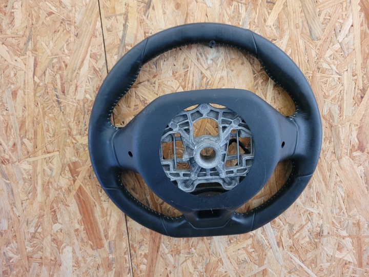 VOLANT MULTIFONCTION PEUGEOT 308 T9 II 98084115XU