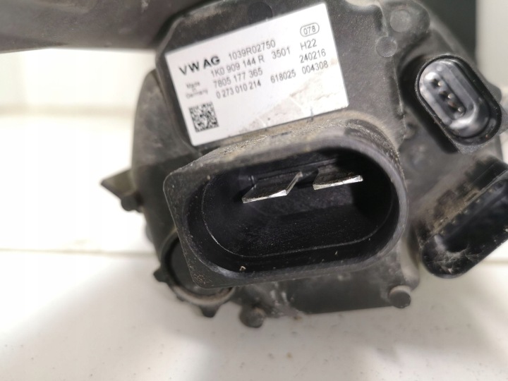 VOLKSWAGEN OE 561423051M CRÉMAILLÈRE DE DIRECTION