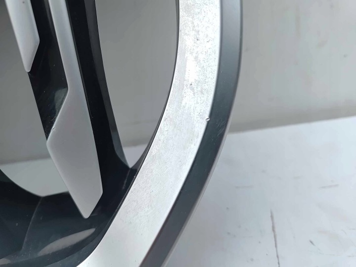 BMW X1 U11 GRILLE CALANDRE PARE-CHOCS AVANT 3593