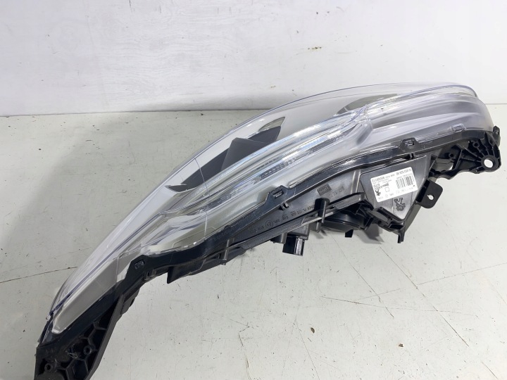 PHARE GAUCHE AVANT GAUCHE AVANT PEUGEOT 208 I LIFT EUROPE