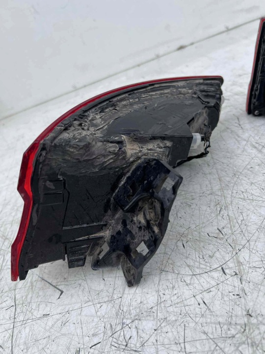 AUDI A4 B9 8W5 16-19 BERLINE PHARE ARRIÈRE INTÉRIEURE EXTÉRIEUR GAUCHE USA
