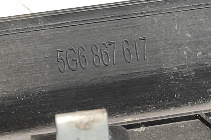AUTRE PIÈCES WYKONCZENIA VW 5G6867715 1.4L 2015