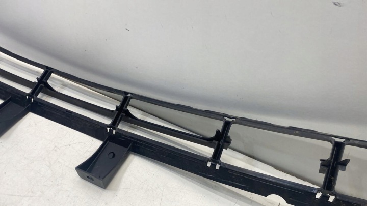 BMW 3 E46 GRILLE CENTRALE PARE-CHOCS AVANT AVANT 5111-7030595