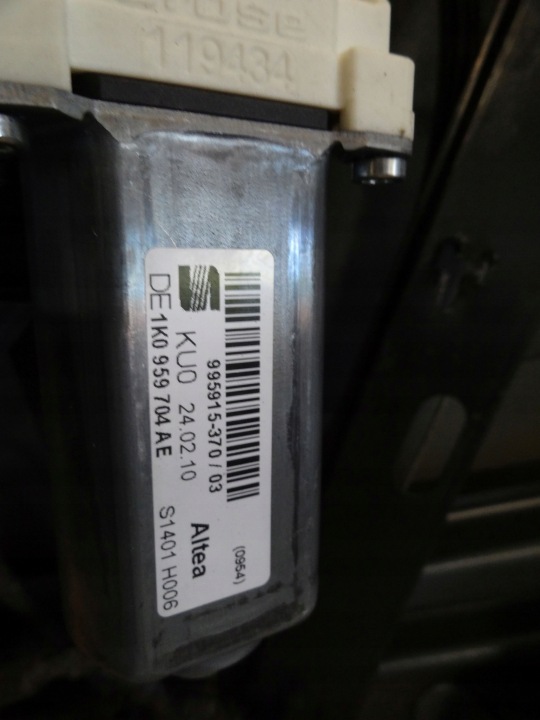 SEAT ALTEA 2010 LIFT PORTES DROIT ARRIÈRE ARRIÈRE LW5S