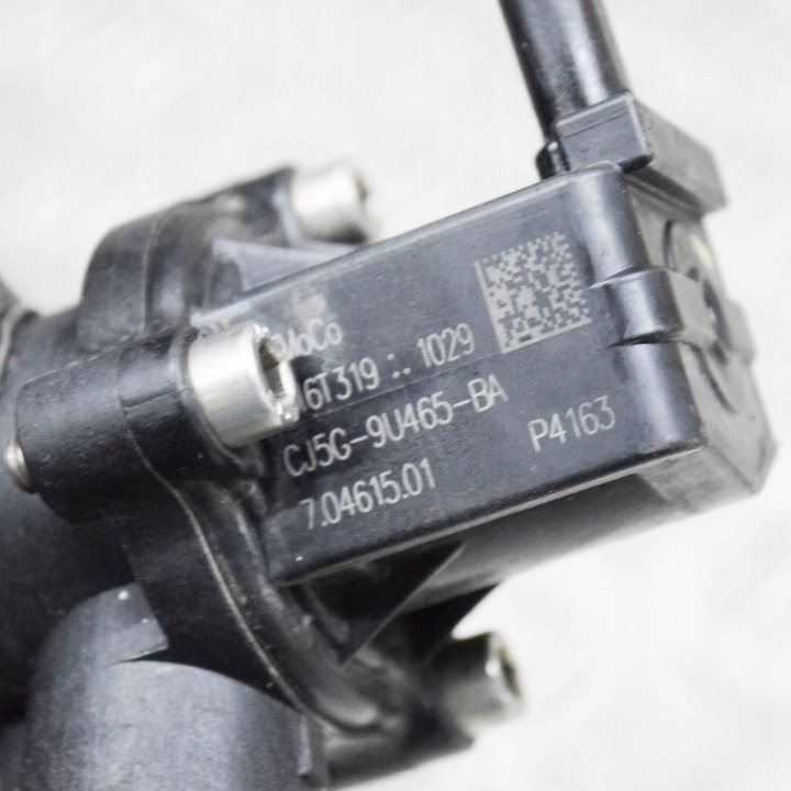 FORD KUGA II 2016 TUYAU TUYAU ÉCHANGEUR D'AIR DE SURALIMENTATION