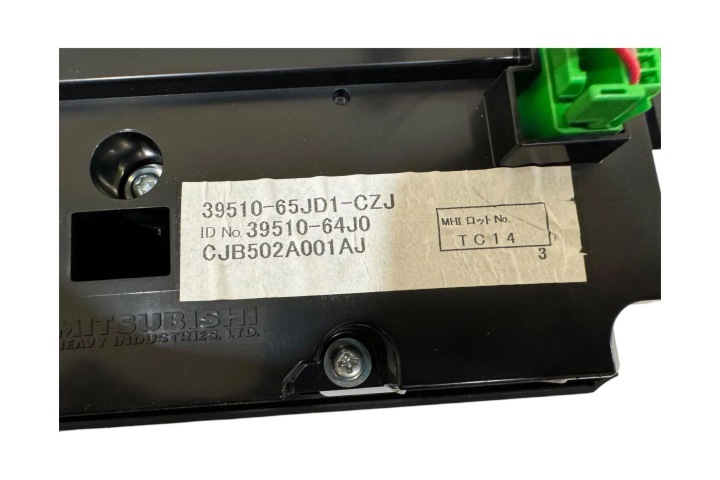 STACJA MULTIMEDIALNA SUZUKI GRAND VITARA II 3951066JD1CZJ