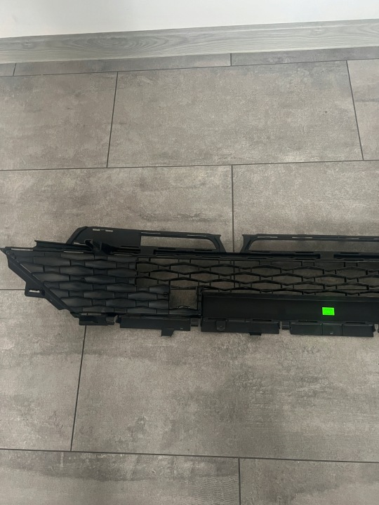 SKODA KAMIQ GRILLE PARE-CHOCS CALANDRE CALANDRE GRILLE 658853677A