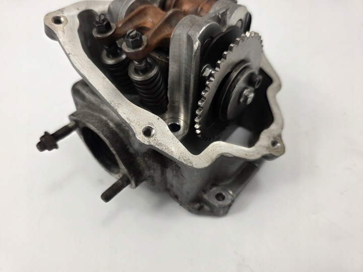 GILERA RUNNER 125 486030 CULASSE SOUPAPES SOUPAPE ARBRE