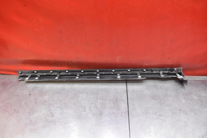 REVÊTEMENT SEUIL DROITE SWP 87754-CVDA0 KIA EV6 GT-LINE 21-