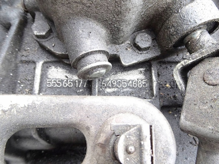 BOÎTE DE VITESSES OPEL CORSA E 1.4 ESSENCE JS374