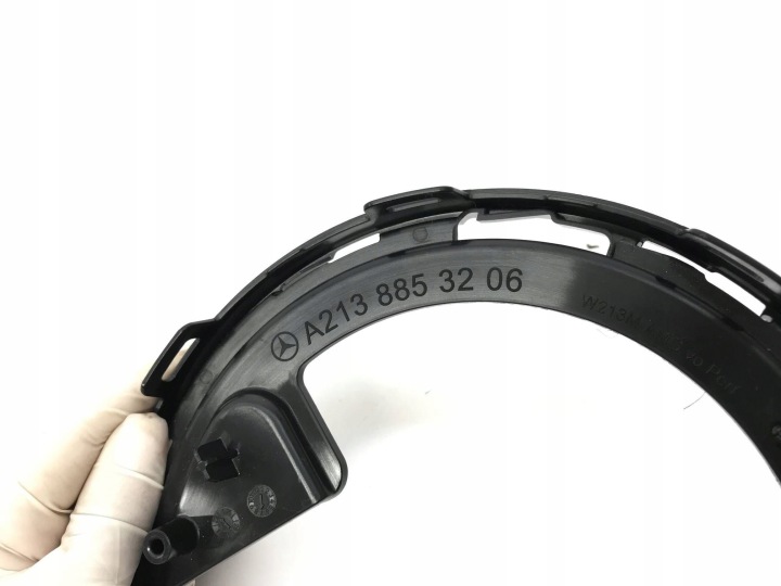 AUTRE OZNACZENIA MERCEDES-BENZ E AMG W213 A2138853206