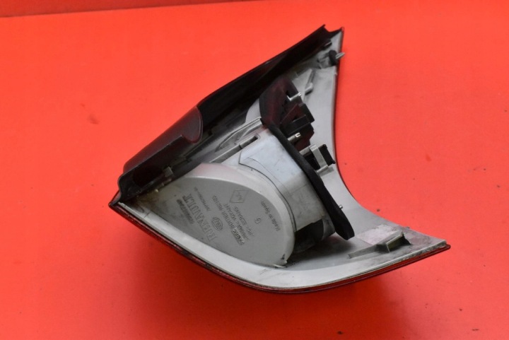 PHARE GAUCHE ARRIÈRE ARRIÈRE 8200417349 RENAULT MEGANE 2 II UNIVERSEL LIFT 06-12
