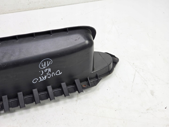 DUCATO III LIFT 14- GRILLE ADMISSION AIR CAPOTS 1374204080 2