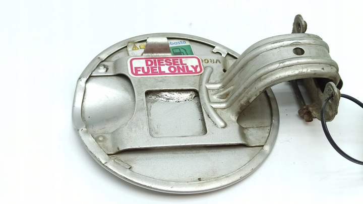 BOUCHON GOULOTTE DE REMPLISSAGE CARBURANTS JEEP GRAND CHEROKEE (WK) 1314523A
