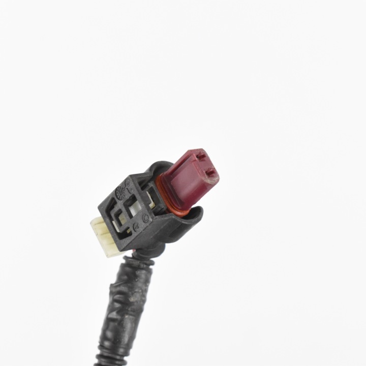 FAISCEAU DE CÂBLES CONDUITES DE DÉRIVATION PARE-CHOCS AVANT 2489050-04-C TESLA MODÈLE Y