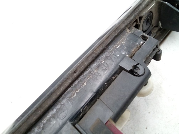 MERCEDES B CLASSE W245 CACHE MOULURE MICROCONTACT POIGNÉE COUVERCLES DE COFFRE A1697402093
