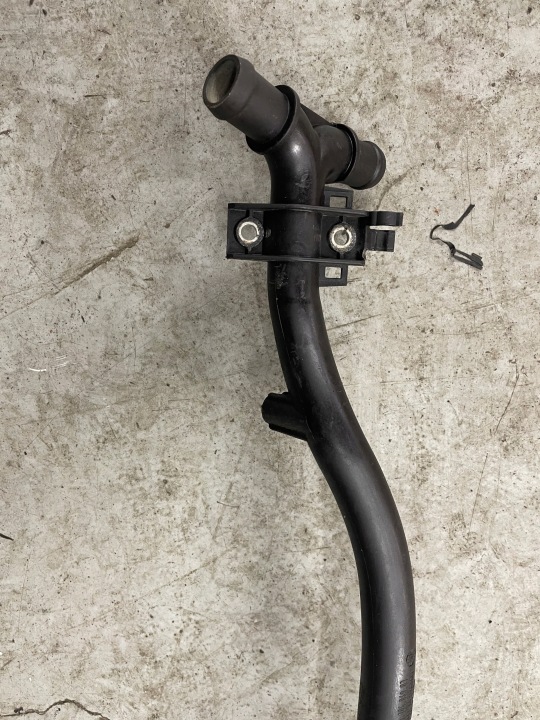PORSCHE CAYENNE I CHÂSSIS THERMOSTAT 7L 4.8 V8 9481061602