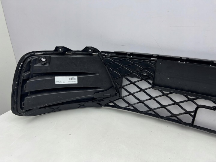 VW PASSAT B9 3J R-LINE GRILLE CENTRALE PARE-CHOCS AVANT AVANT 2024-