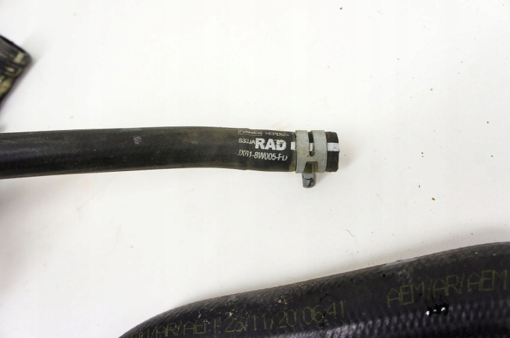 PX144 FORD FOCUS MK4 CONDUITES DE DÉRIVATION TUYAU DE DÉRIVATION EAU JX61-6B850-FB JX61-8W005-FD ENSEMBLE