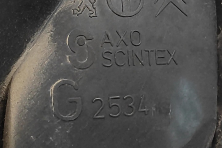 PHARE GAUCHE ARRIÈRE CITROËN XSARA (N1) G2534 1.9L DIESEL 66KW 2000